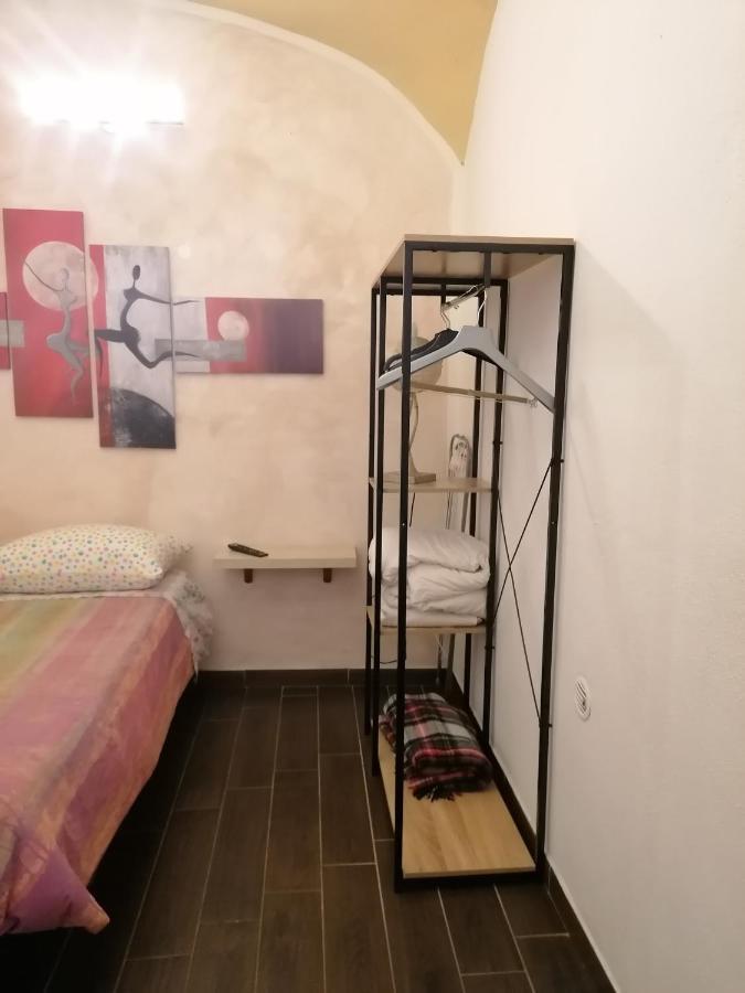 Le Antiche Mura 2 Apartment Sassari Bagian luar foto